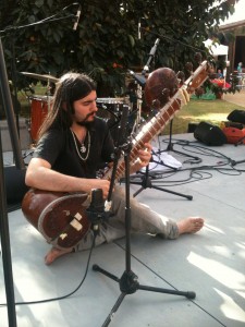 Sergio con Sittar Green